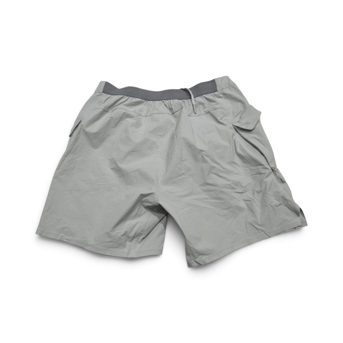 Short Lululemon Grande L Gris (Usado)