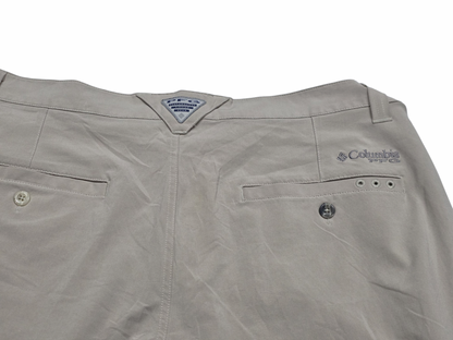 Bermuda Columbia Talla 38 Cafe Claro Bolsa Con Cierre (Usado)