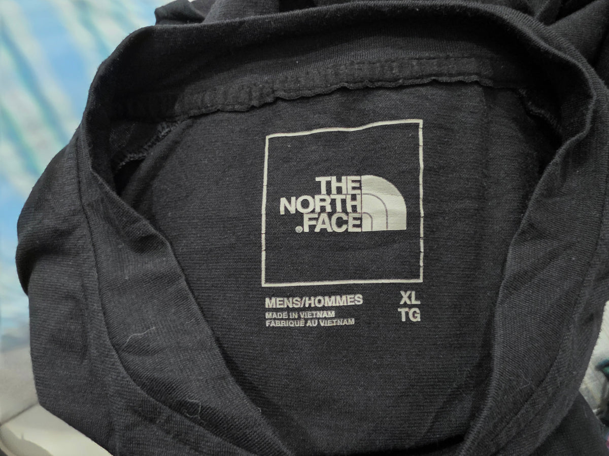 Playera The North Face Xgrande Xl Negro Manga Larga (Usado)