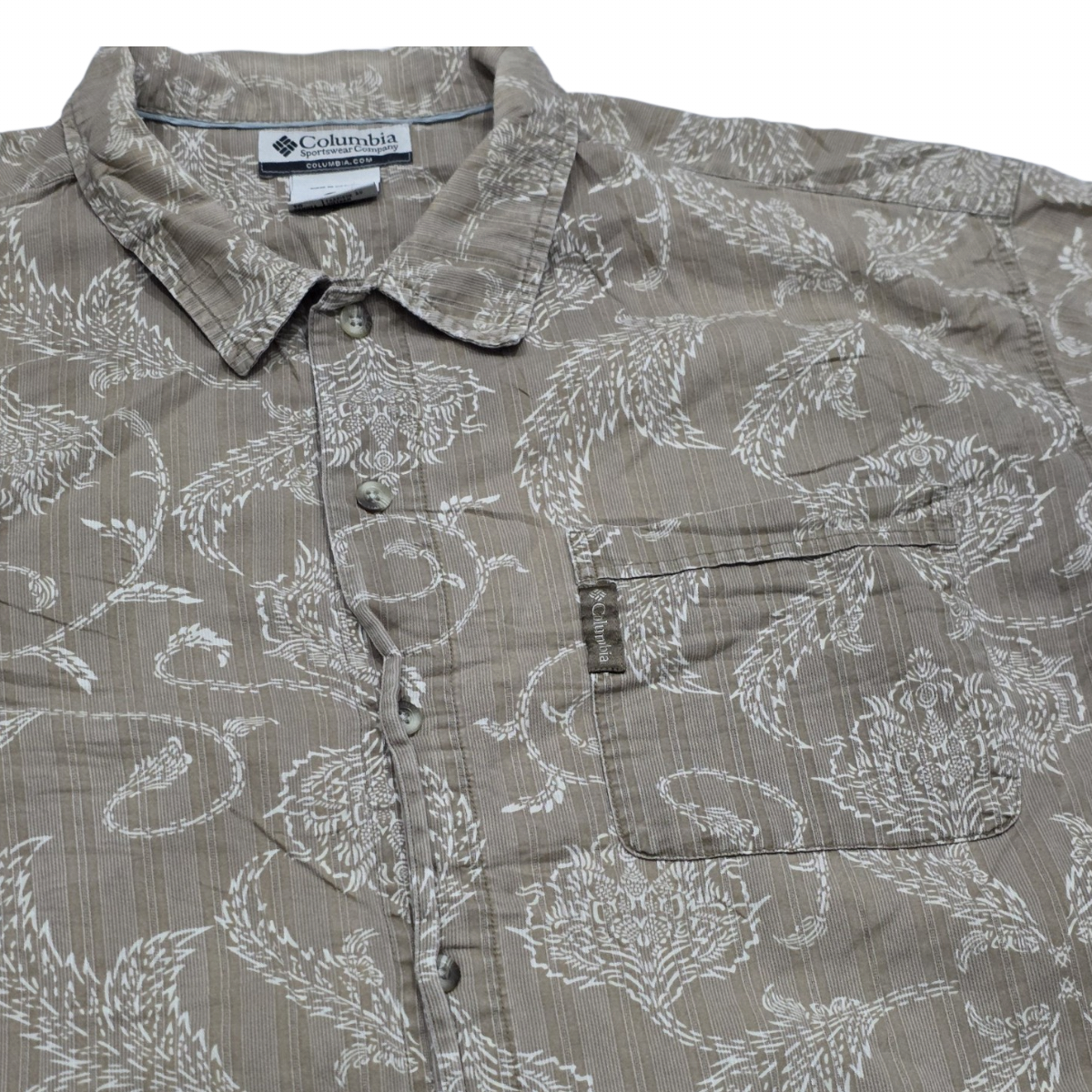 Camisa Columbia Xgrande Xl Cafe Figuras (Usado)