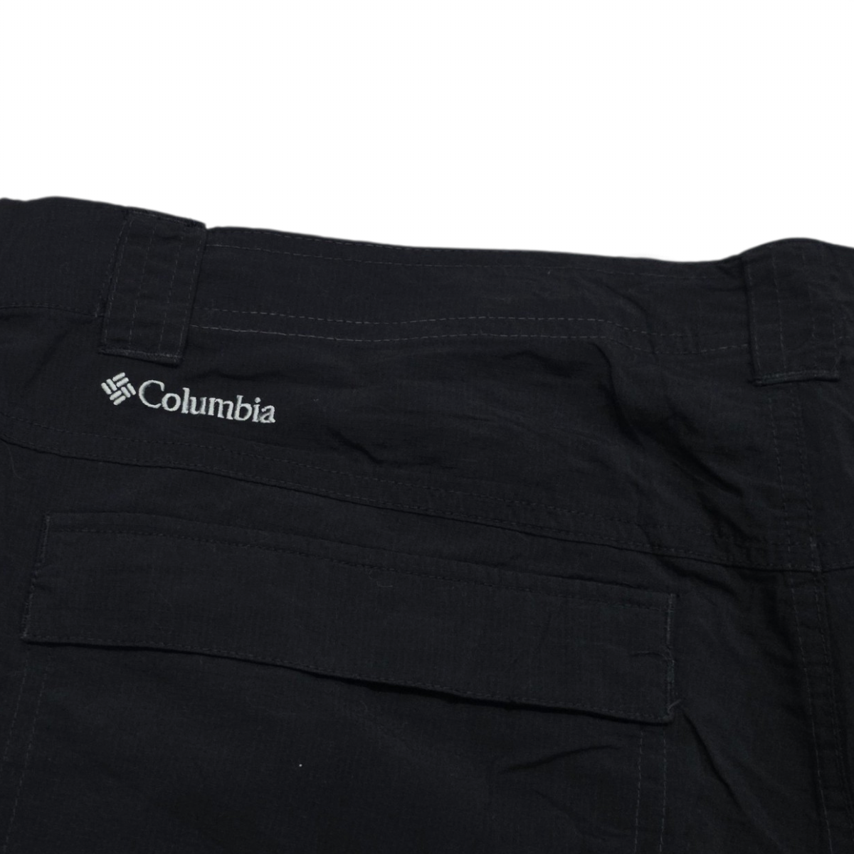Bermuda Columbia Omnishade Talla 38 Negro (Usado)