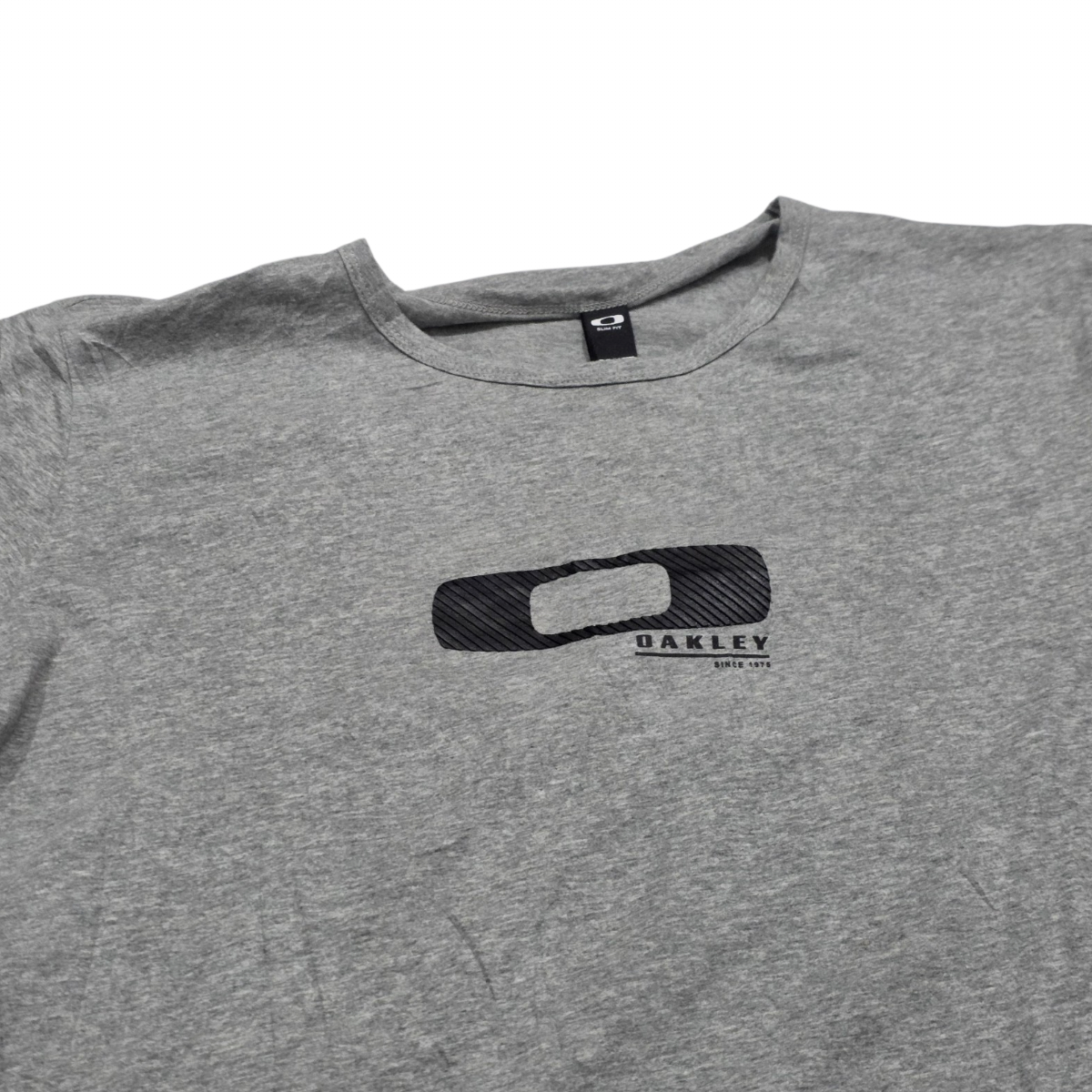 Playera Oakley 2xl Slim Fit Gris (NUEVO)