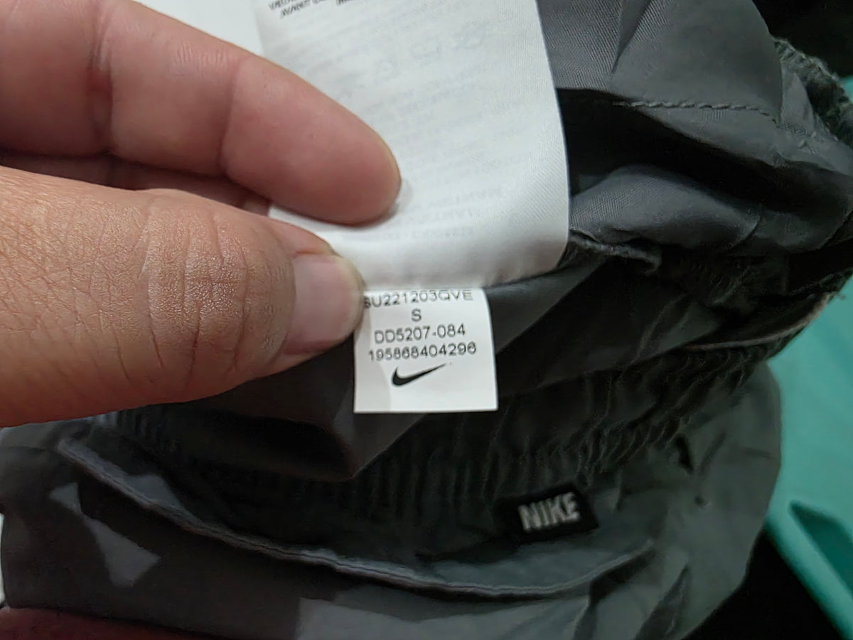 Pantalon Nike Chico S Gris Jogger (Usado)