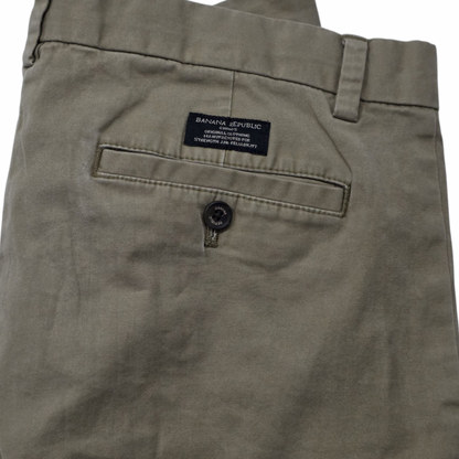 Pantalon Banana Republic 32x34 Fulton Skinny Cafe (Usado)