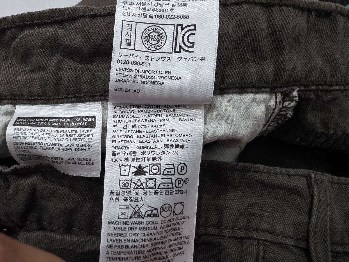 Pantalon Levis 512 34x34 Slim Tapered Cafe (Usado)