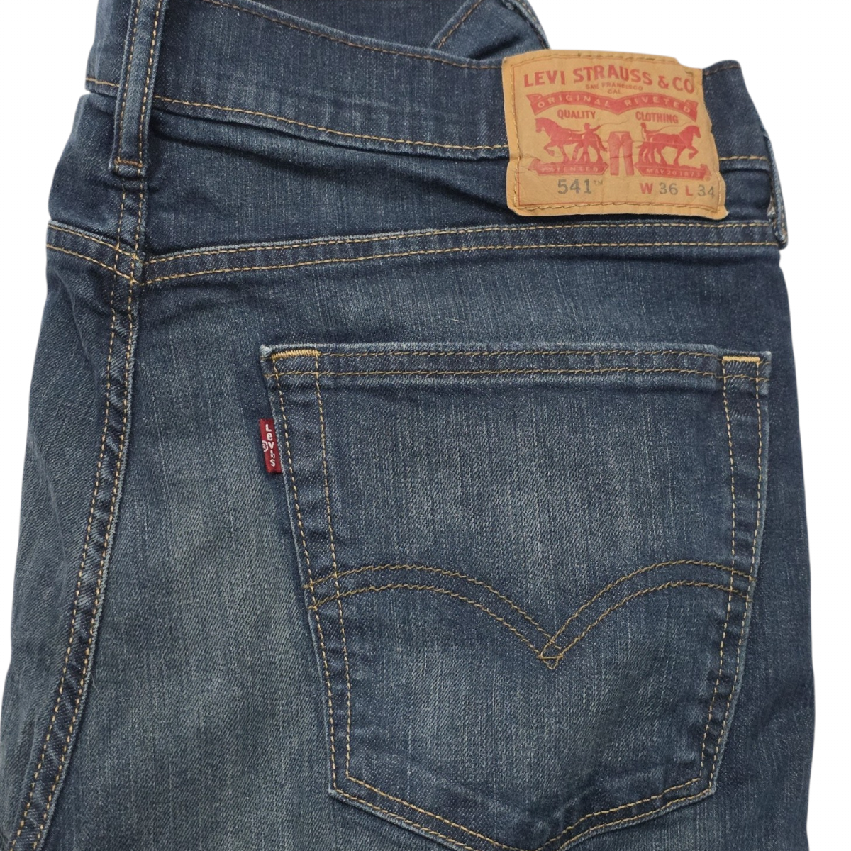 Pantalon Levis 541 36x34 Athletic Taper Azul (Usado)