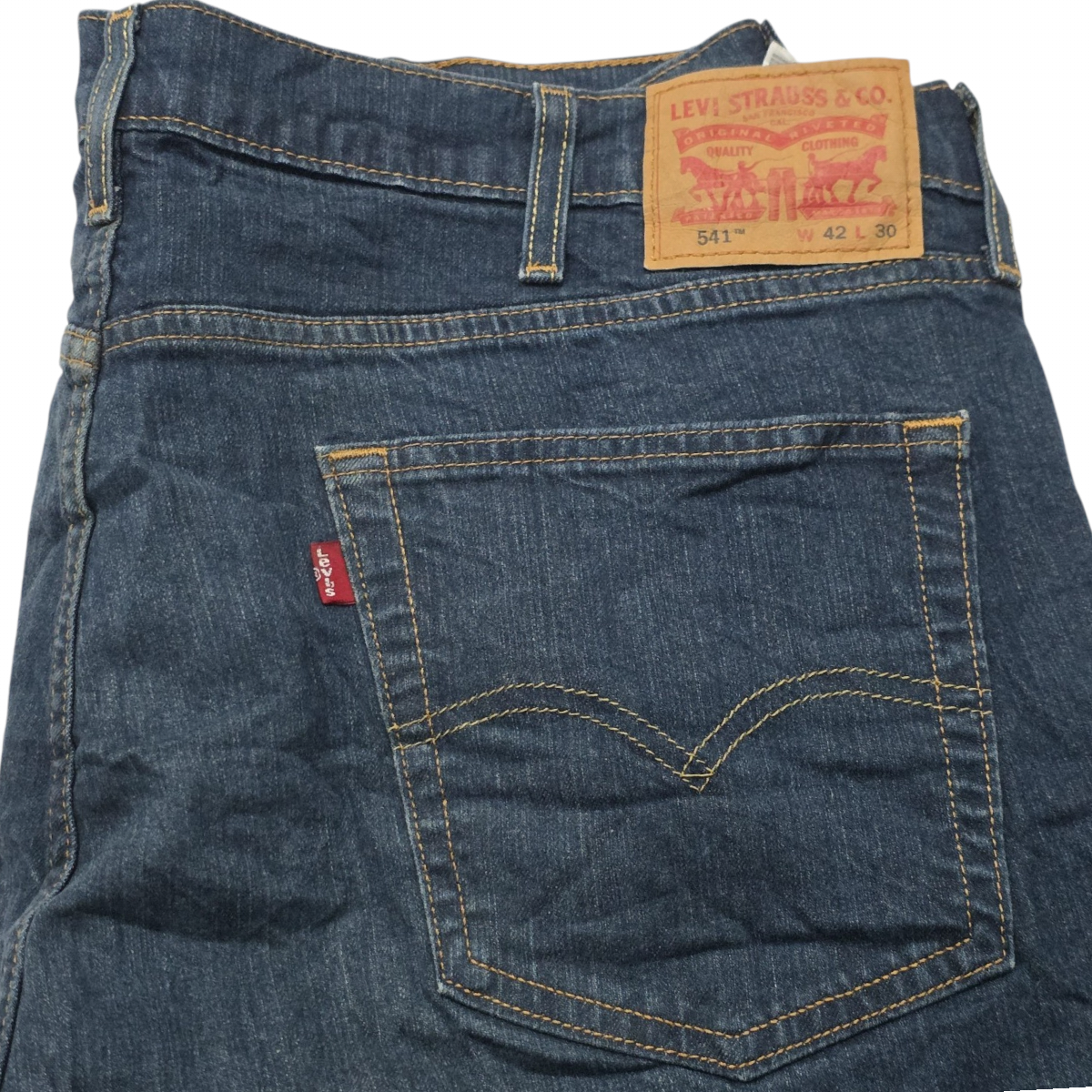 Pantalon Levis 541 42x30 Athletic Taper Azul Marino (Usado)