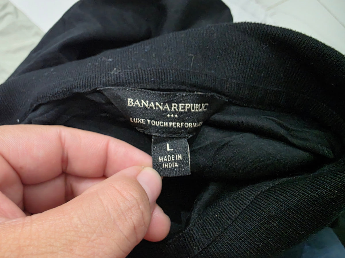 Playera Banana Republic Mediana M Polo Negro (Usado)