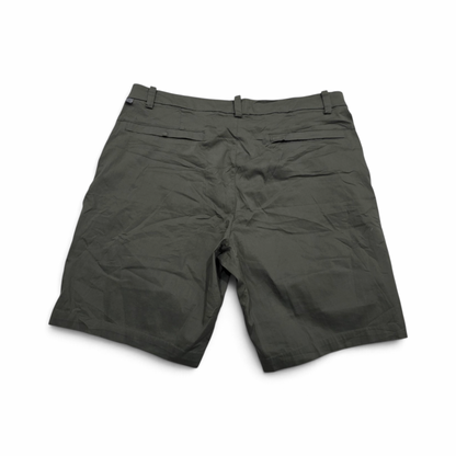 Bermuda Lululemon Talla 34 Verde (Usado)