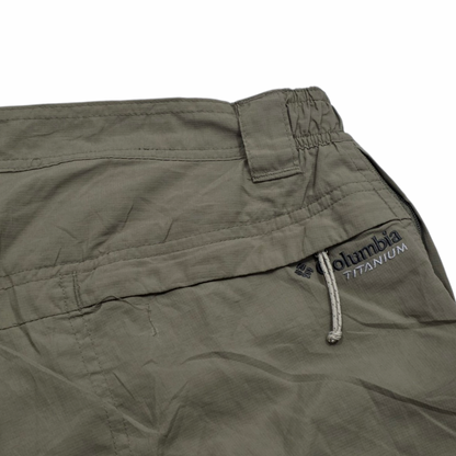 Bermuda Columbia Xgrande Xl Titanium Verde (Usado)