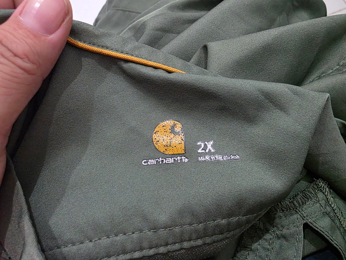 Filipina Carhartt 2x Verde (Usado)
