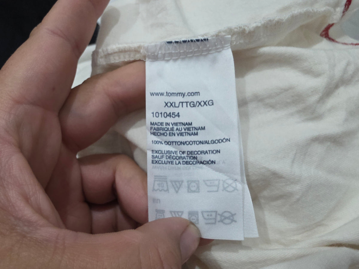 Playera Tommy Hilfiger 2xl Beige (Usado)