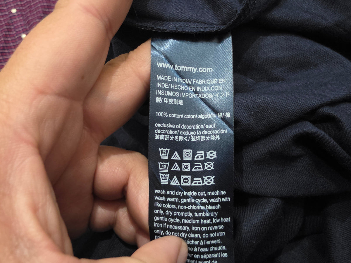 Playera Tommy Hilfiger Xgrande Xl Azul Letras (Usado)