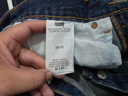 Pantalon Levis 501 32x34 Recto Azul Marin (Usado)