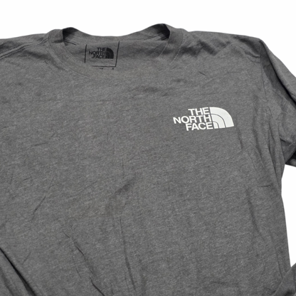 Playera The North Face Chico S Gris Manga Larga (Usado)