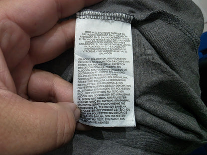 Playera The North Face Chico S Gris Manga Larga (Usado)