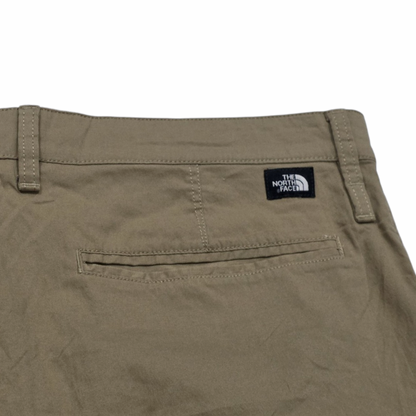 Bermuda The North Face Talla 36 Cafe (Usado)
