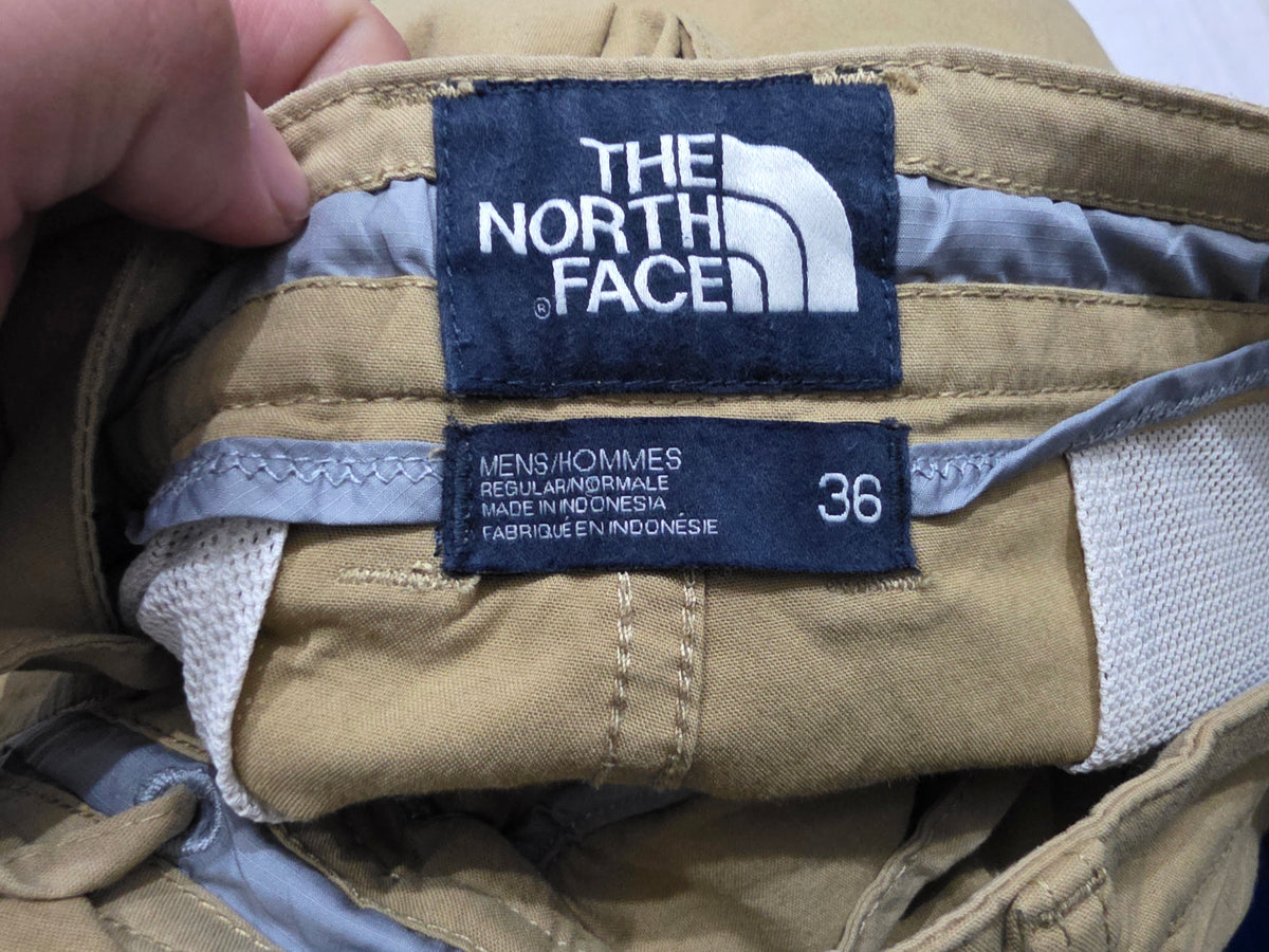 Bermuda The North Face Talla 36 Cafe (Usado)