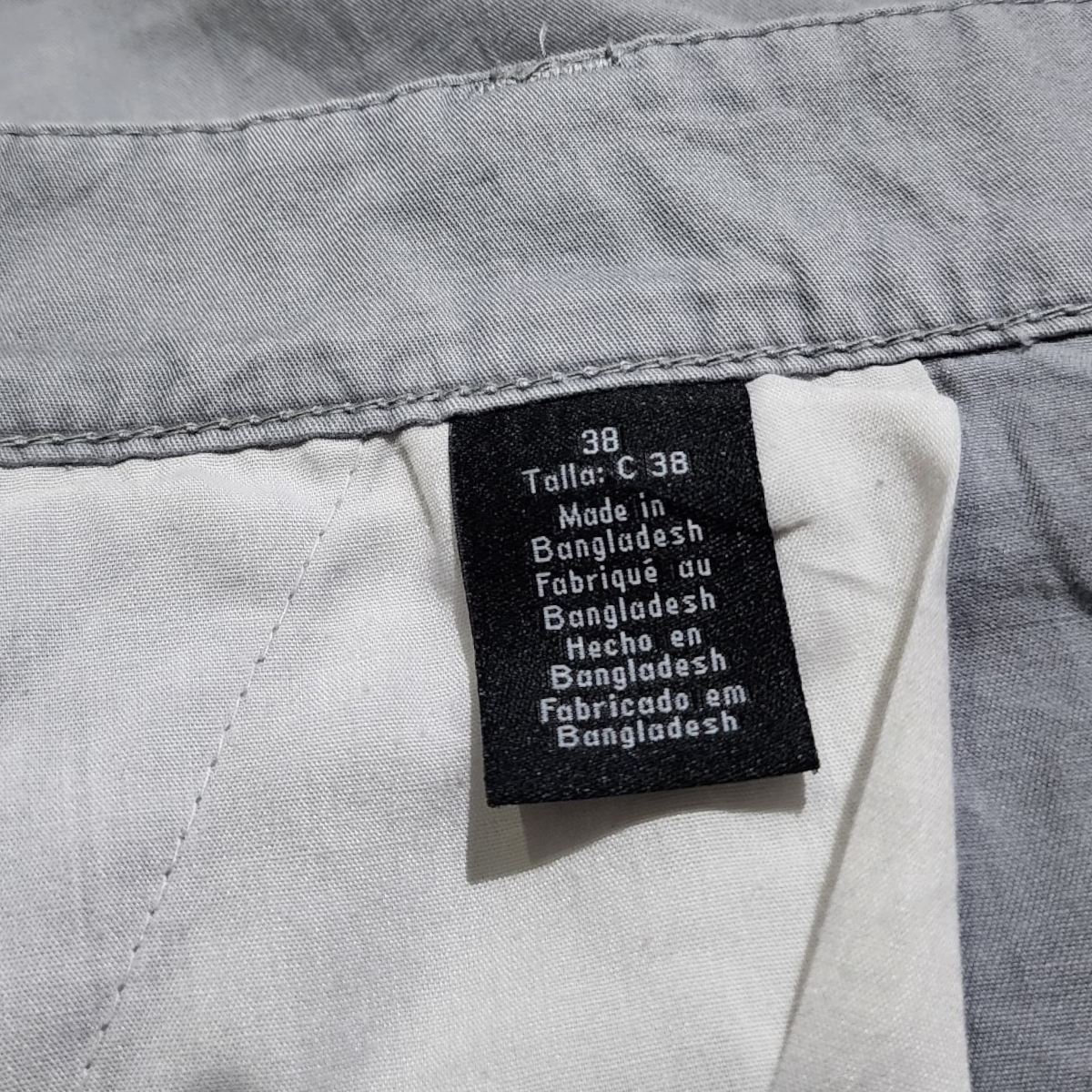 Bermuda Calvin Klein Jeans Talla 38 Gris