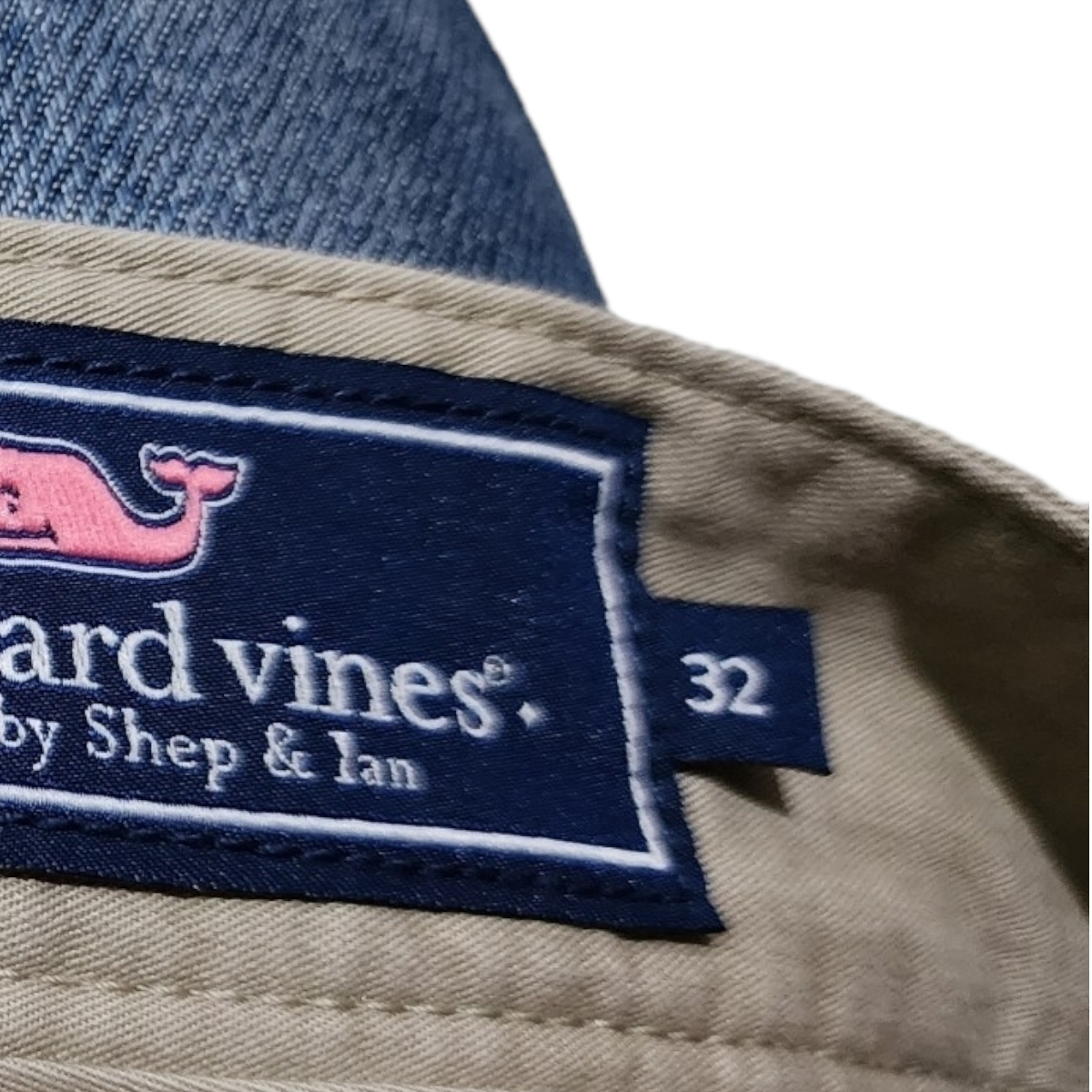 Bermuda Vineyard Vines Talla 32 Café