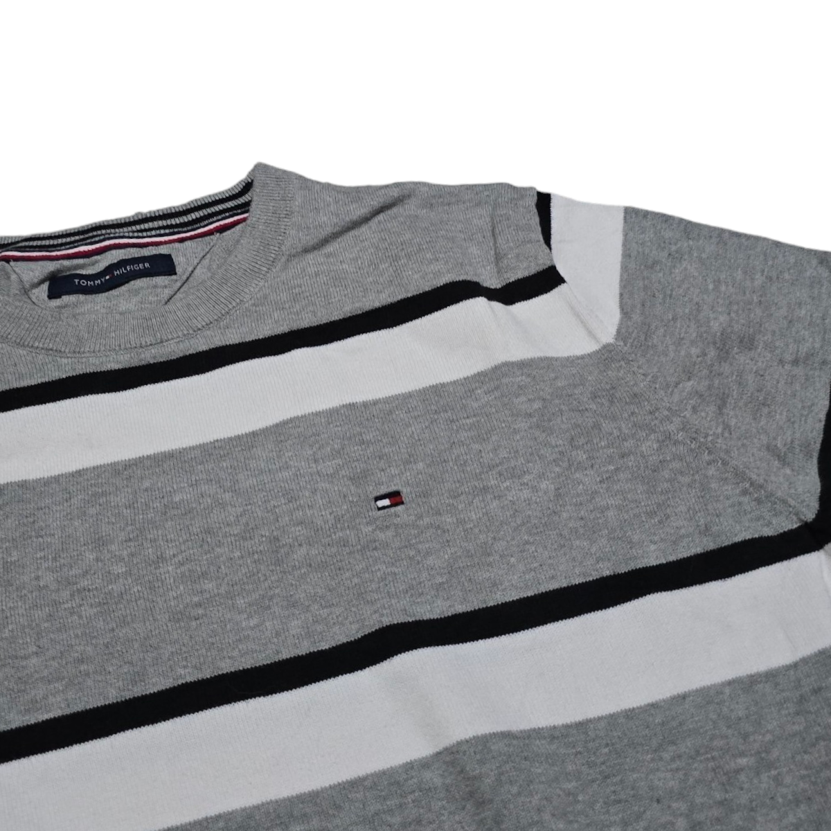 Sueter Tommy Hilfiger Grande L Gris Lineas