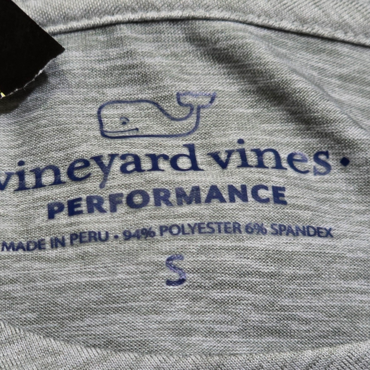 Playera Vineyard Performance Chico S Gris