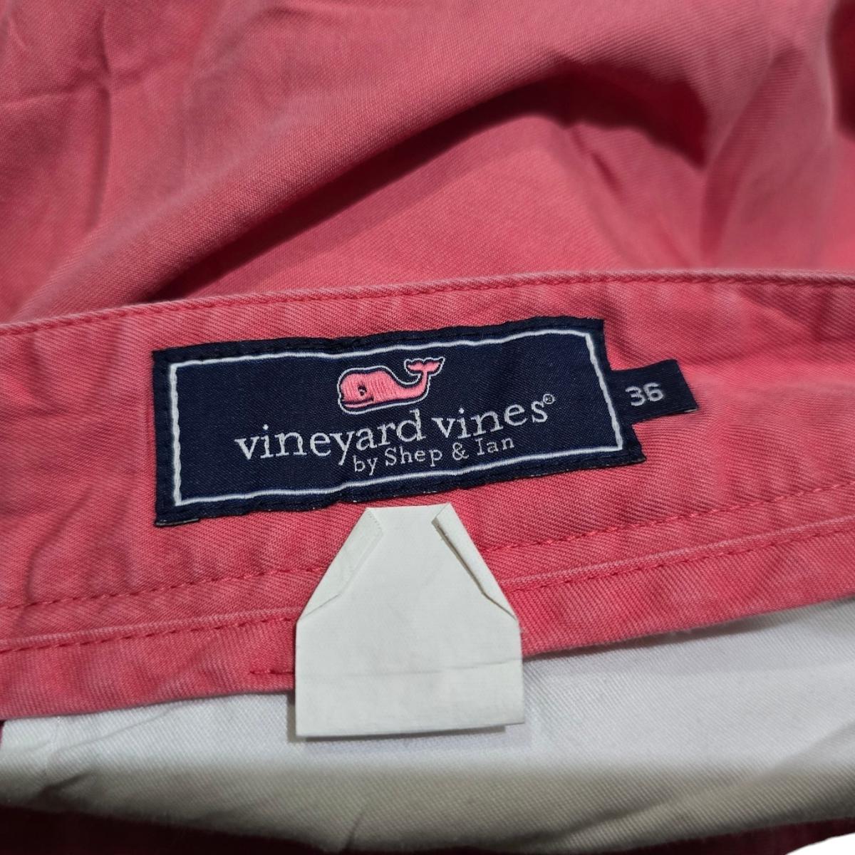 Bermuda Vineyard Vines Talla 36 Coral Oscuro