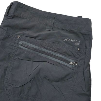 Short Columbia Grt Talla 38 Gris