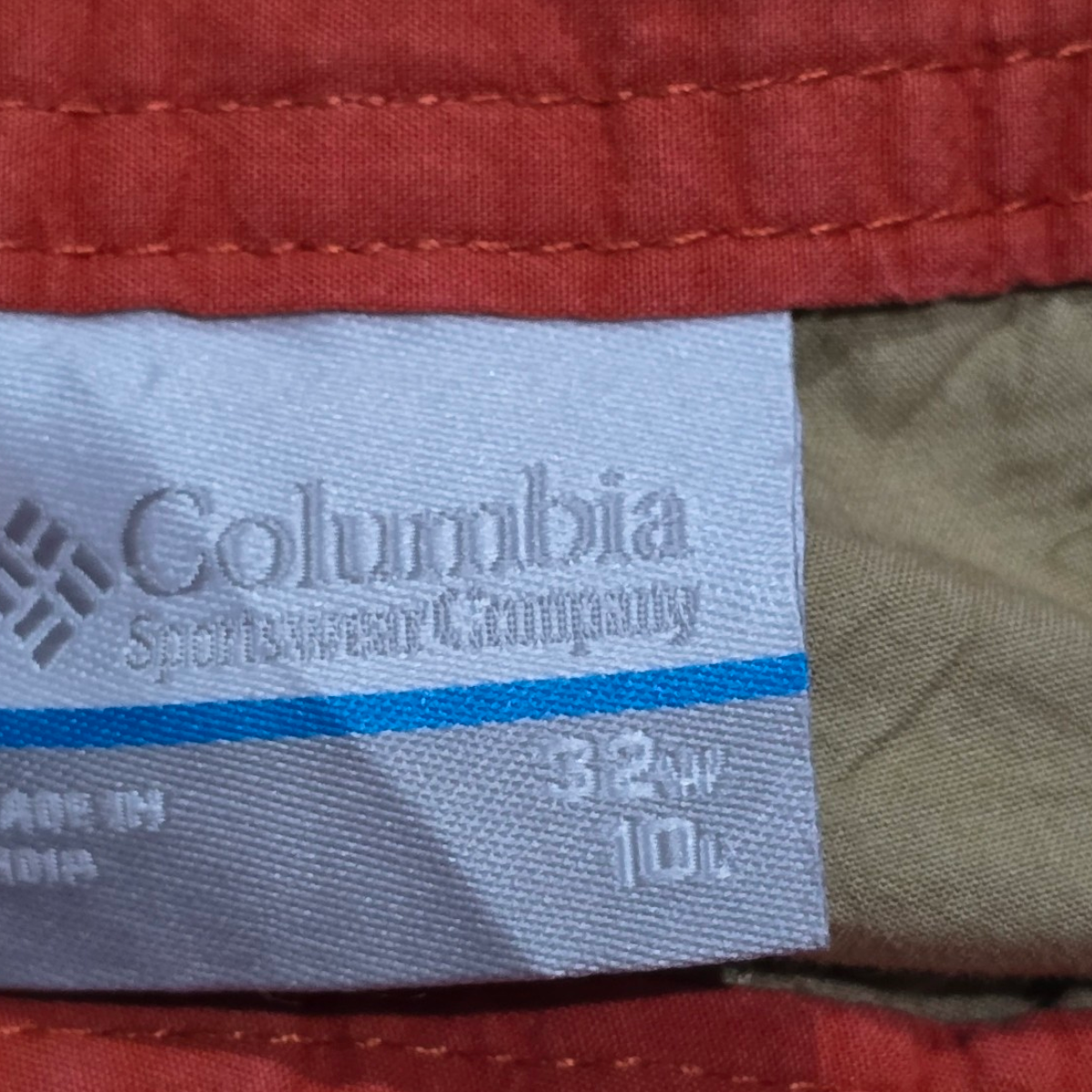 Bermuda Columbia Talla 32 Cafe