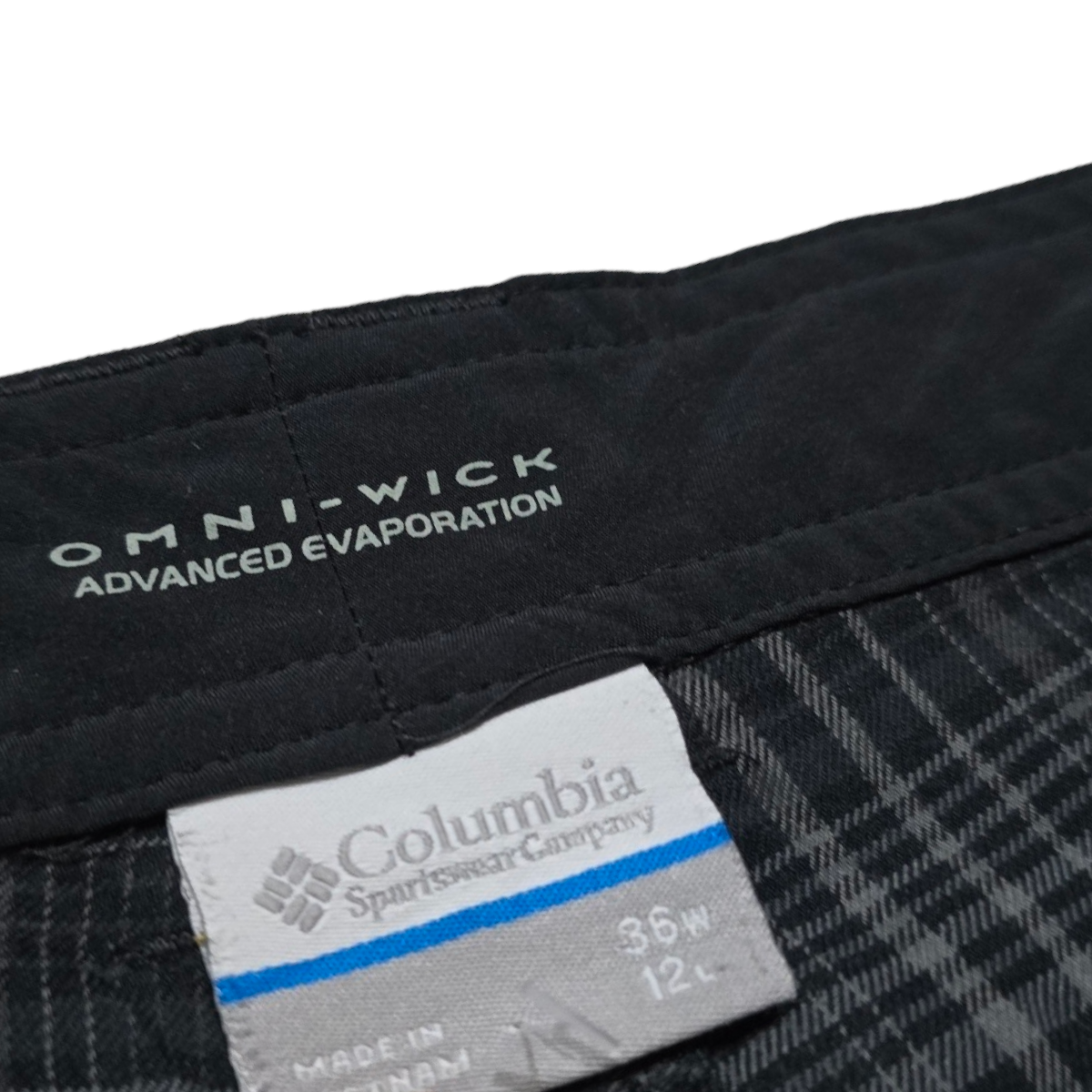 Short Columbia Talla 36 Cuadro Negro