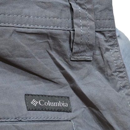 Bermuda Columbia Talla 34 Gris