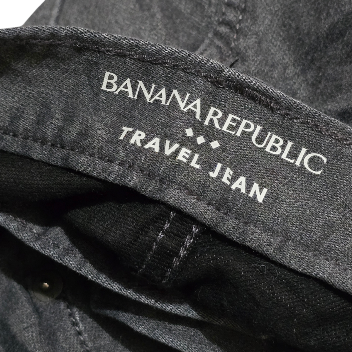 Pantalon Banana Republic Travel 35x30 Athletic Fit Gris