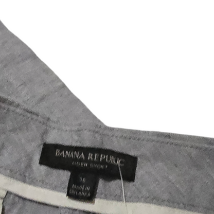 Bermuda Banana Republic Talla 36 Aiden Fit Gris