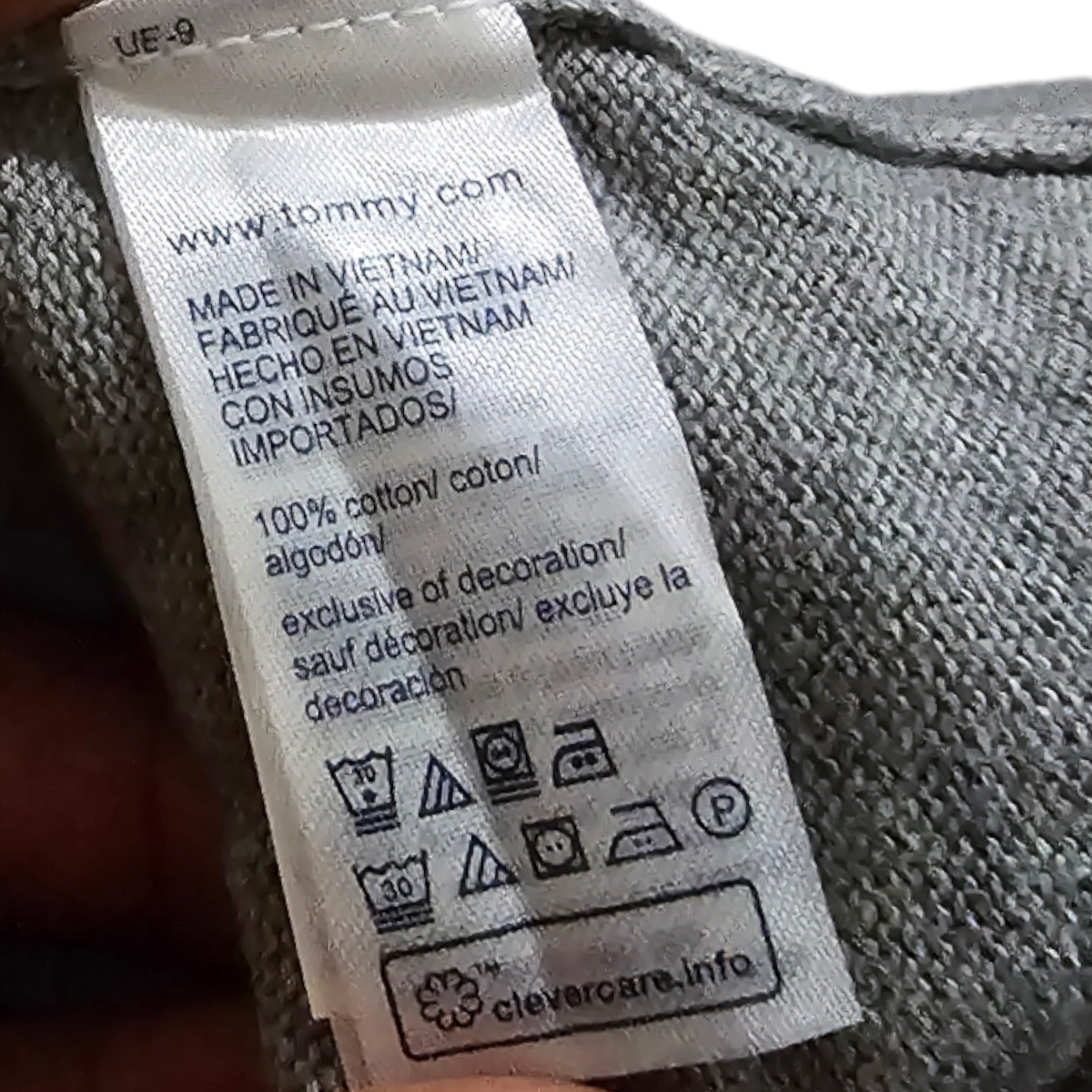 Sueter Tommy Hilfiger 2xl Gris