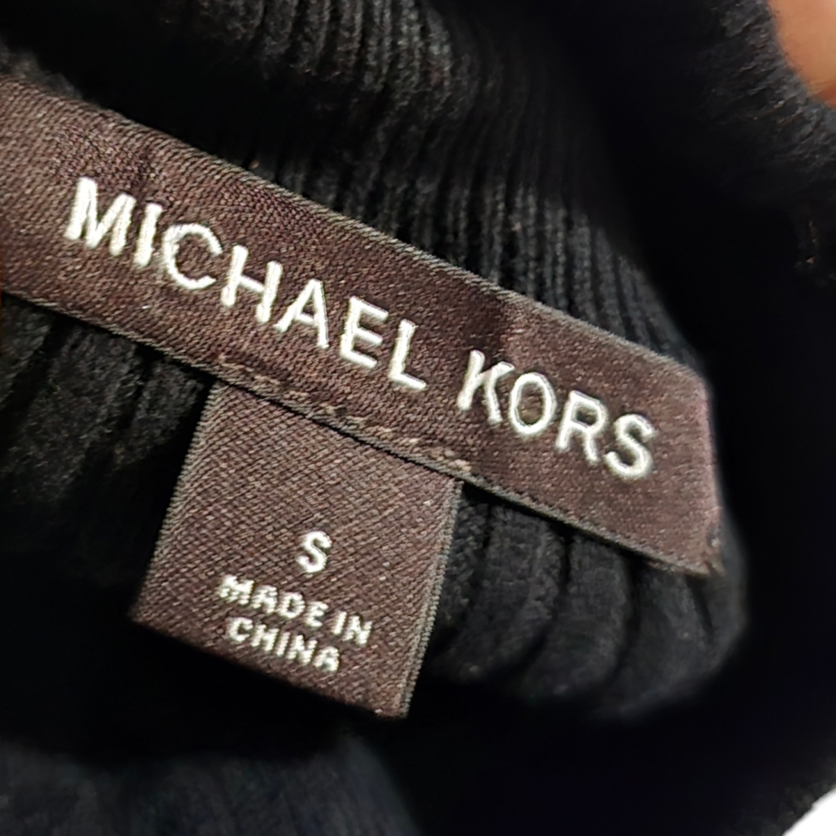 Sueter Michael Kors Chico S Negro (Usado)