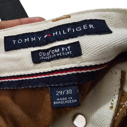 Pantalon Tommy Hilfiger Custom Fit Talla 29x30 Cafe (Usado)