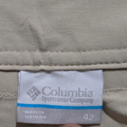 Bermuda Columbia Talla 42 XXL Beige
