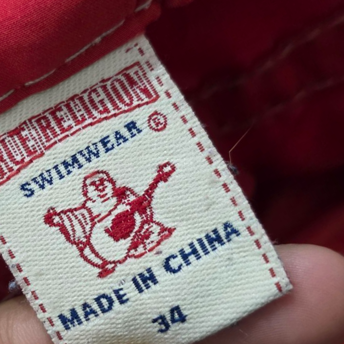 Short True Religion Talla 34 Rojo