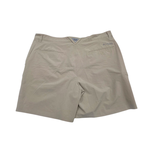 Bermuda Columbia Talla 40 Cafe Claro