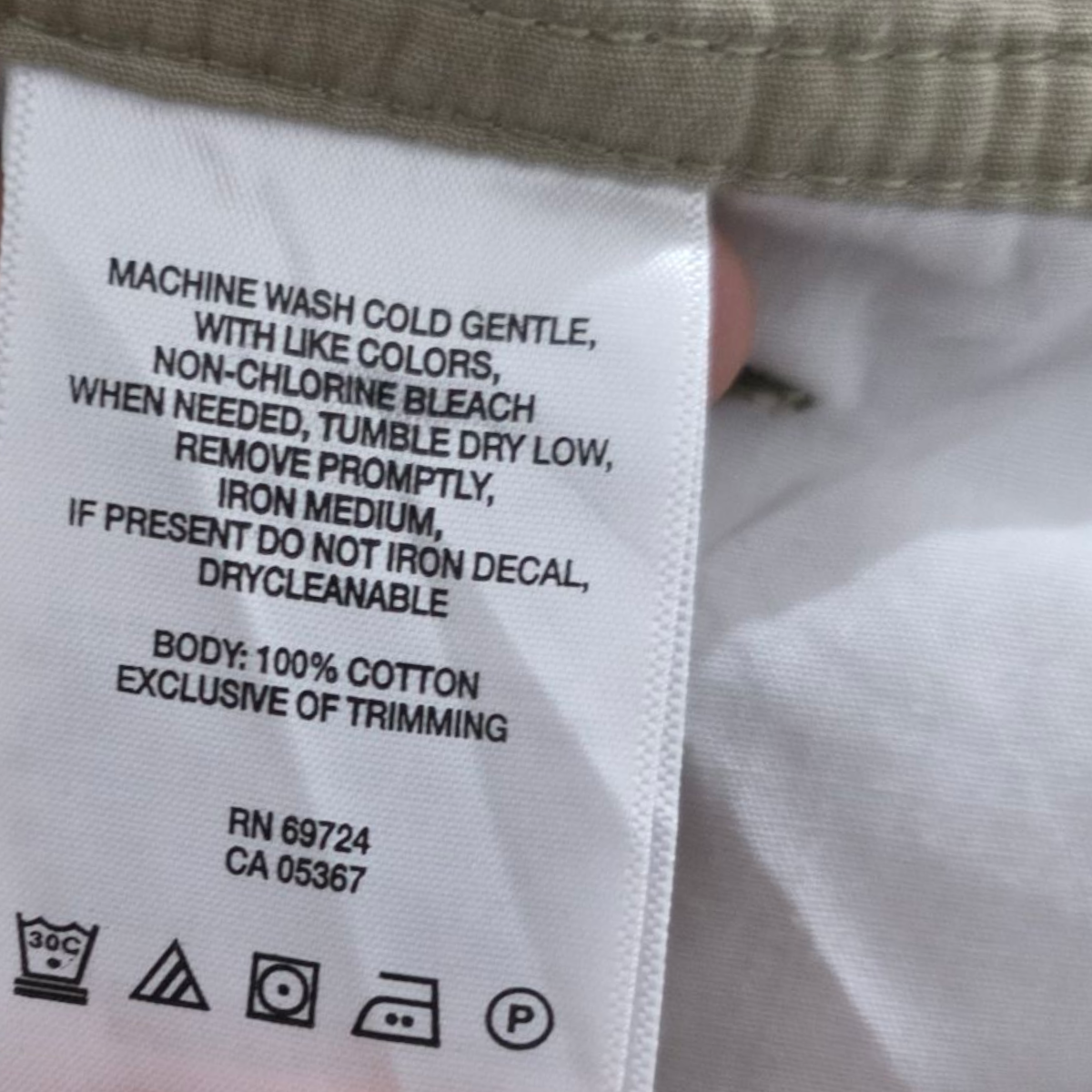 Short Columbia Talla 38 Cafe (Usado)