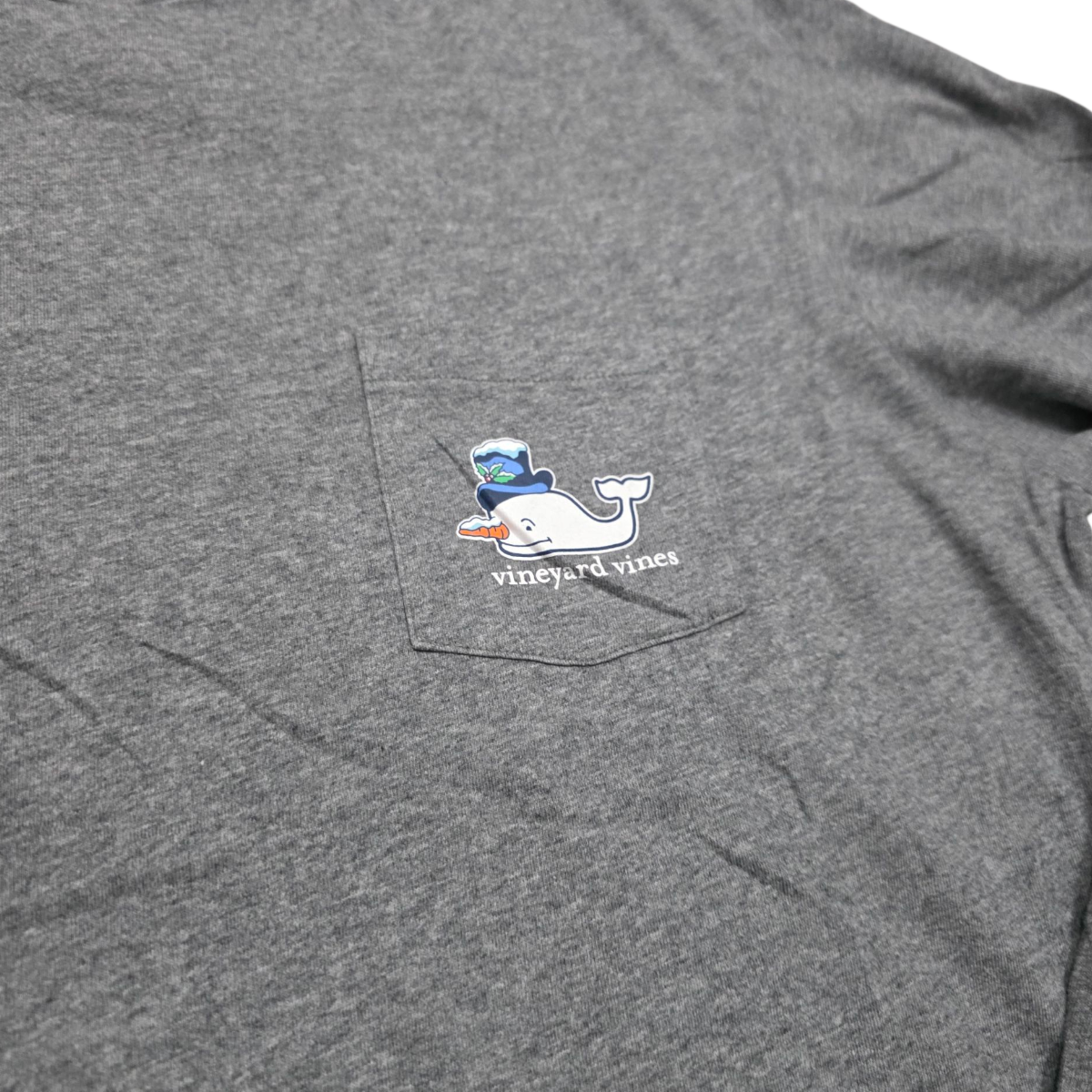 Playera Manga Larga Vineyard Vines Grande Gris Navidad