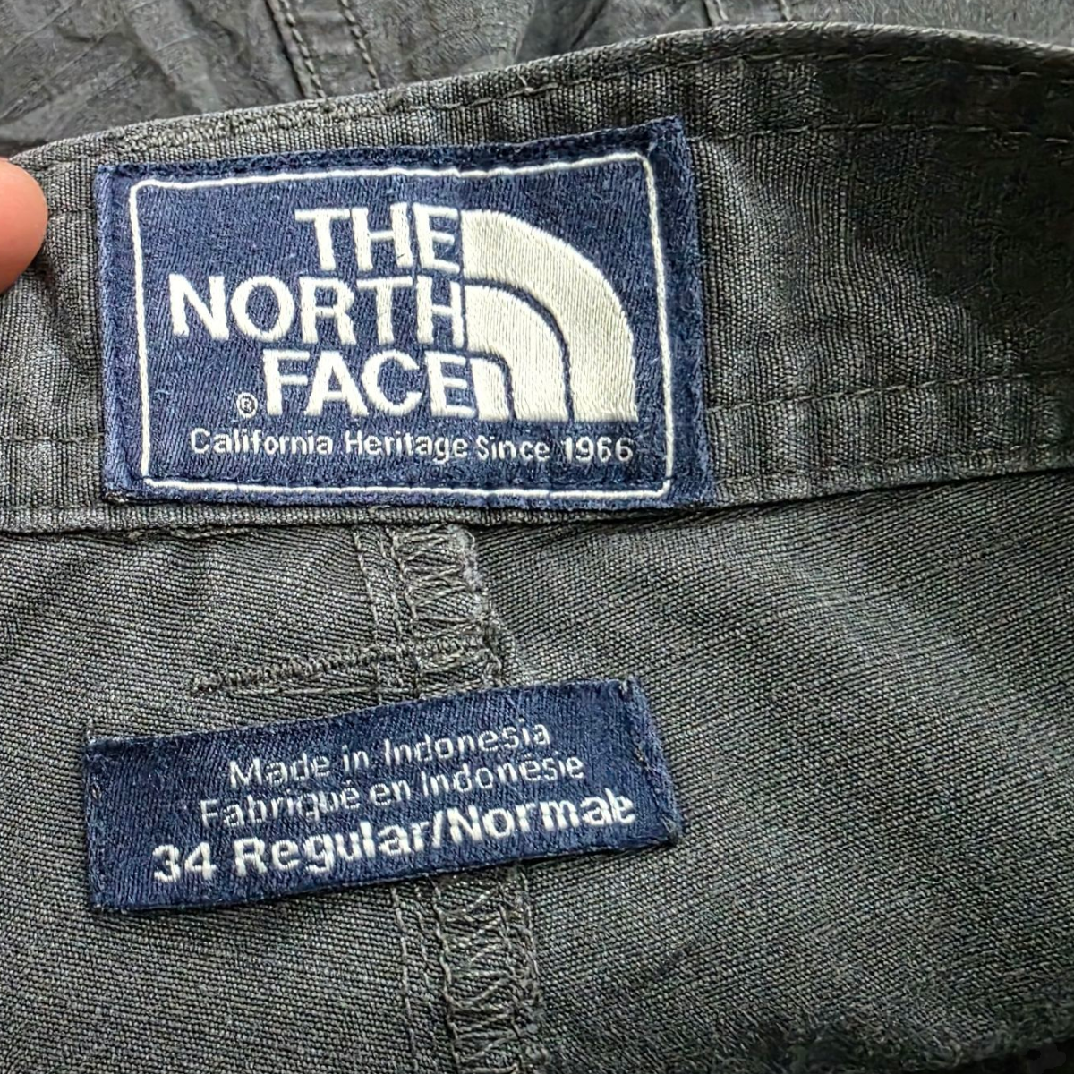 Bermuda The North Face Talla 34 Gris