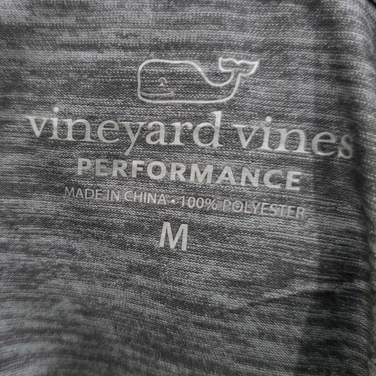 Playera C/gorro Vineyard Vines Performance Mediana M Gris