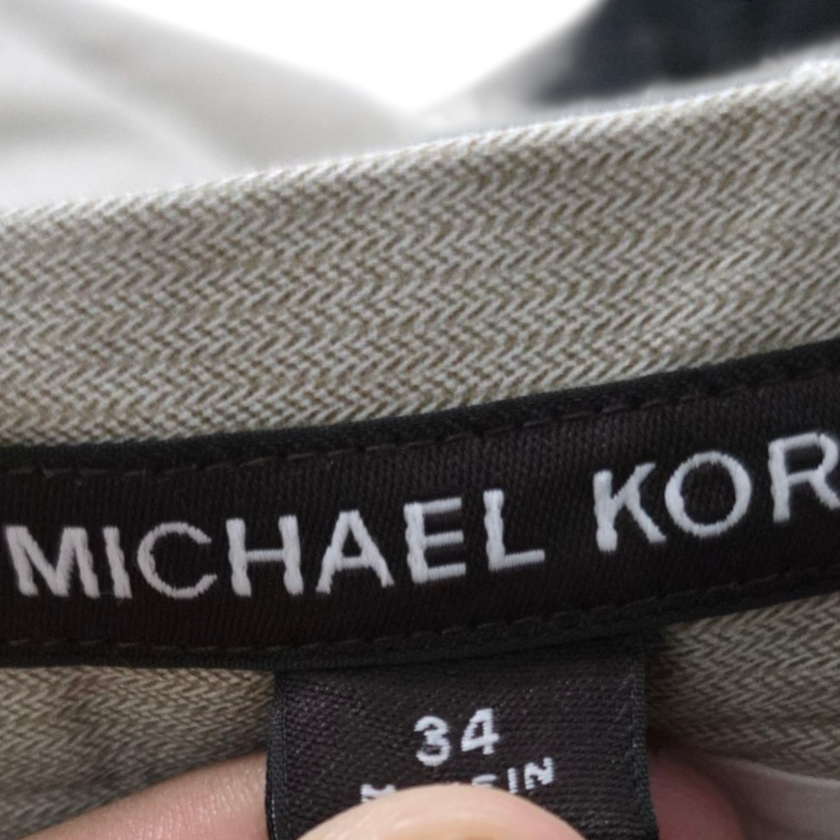 Bermuda Michael Kors Talla 34 Cafe