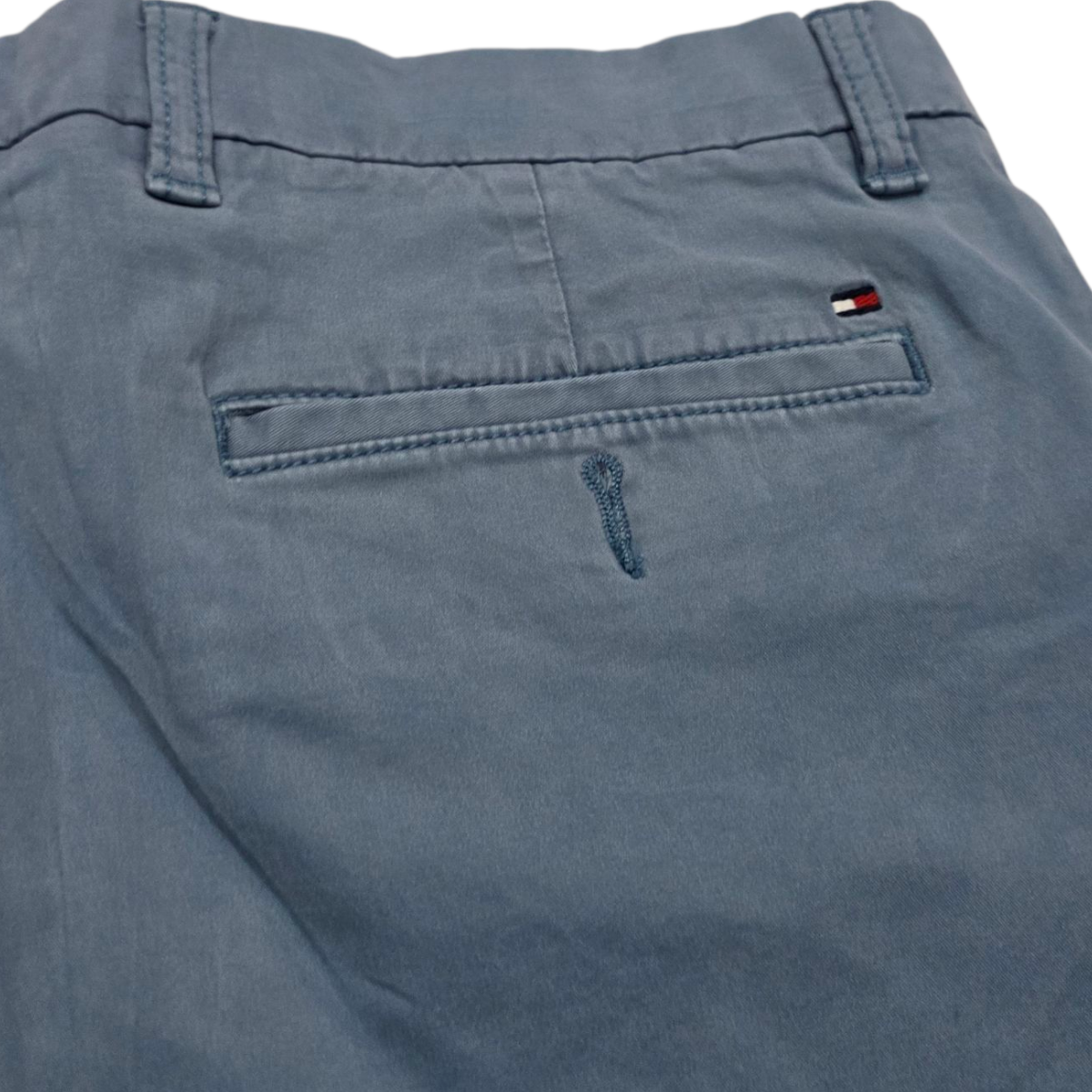 Bermuda Tommy Hilfiger Talla 35 Azul Metalico Deslavado