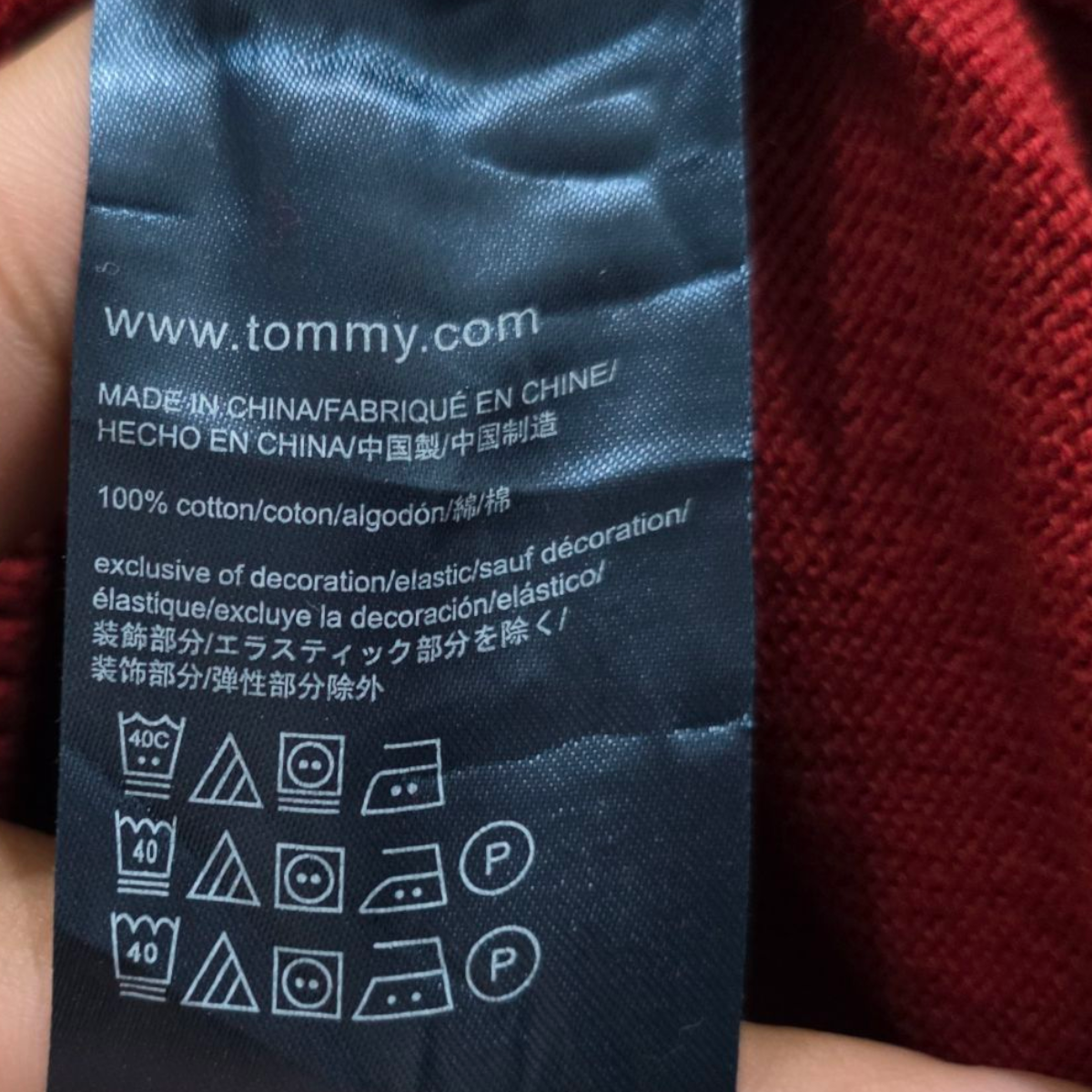 Sueter Tommy Hilfiger Chico S Vino