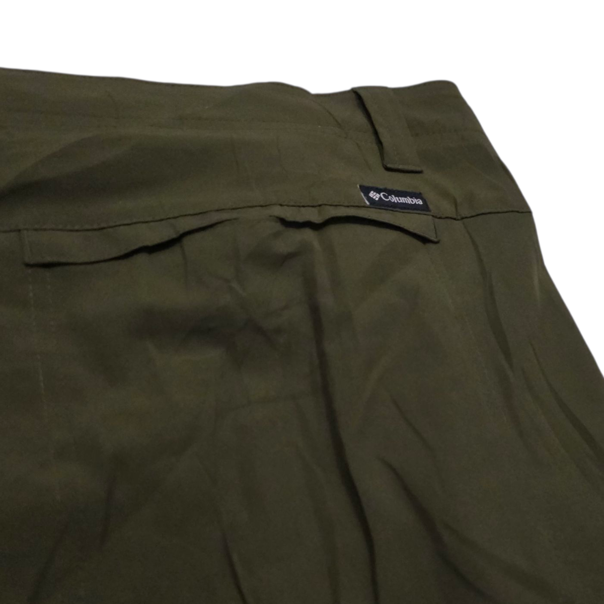 Bermuda Columbia Talla 50 Verde