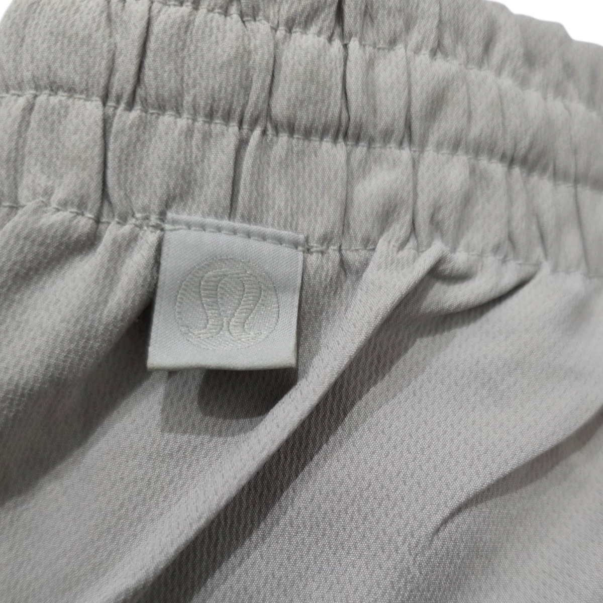 Pants Lululemon Xchico Xs Beige Grisaceo