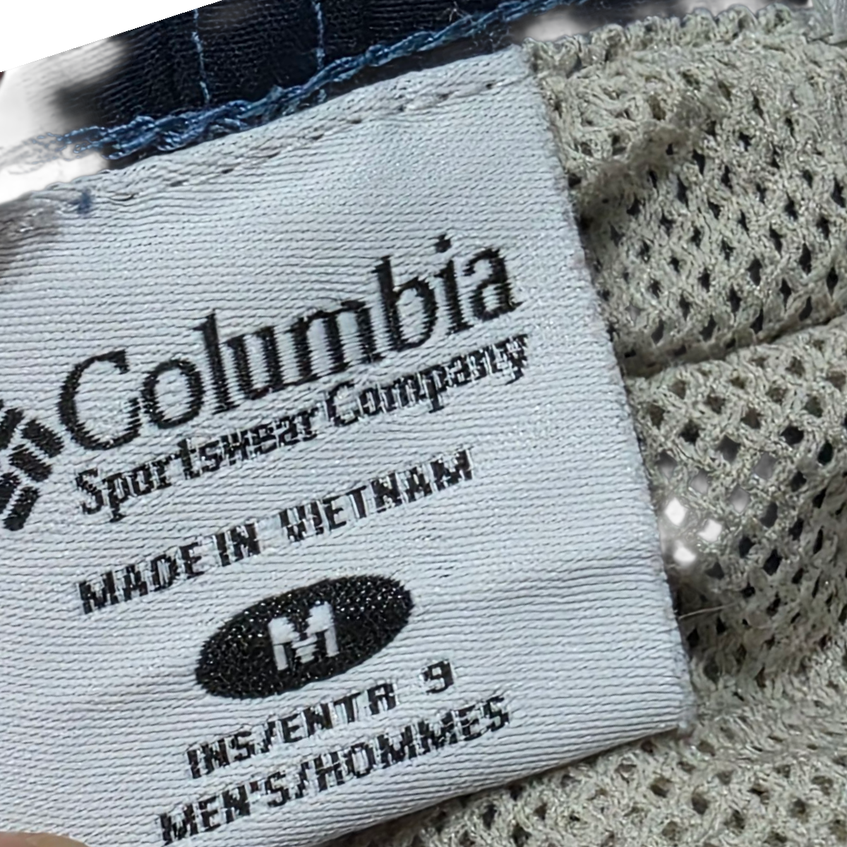 Bermuda Columbia Mediana M Azul Cinturon