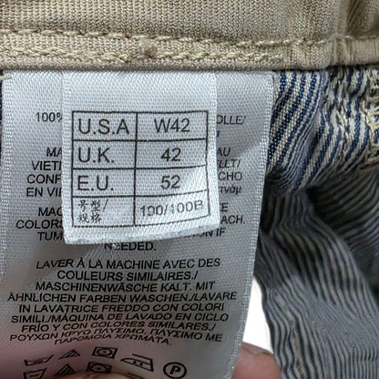 Bermuda Brooks Brothers Talla 42 Cafe